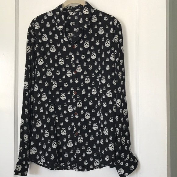 Roy Chiu Tse Tops - Roy Chiu Tse skull shirt